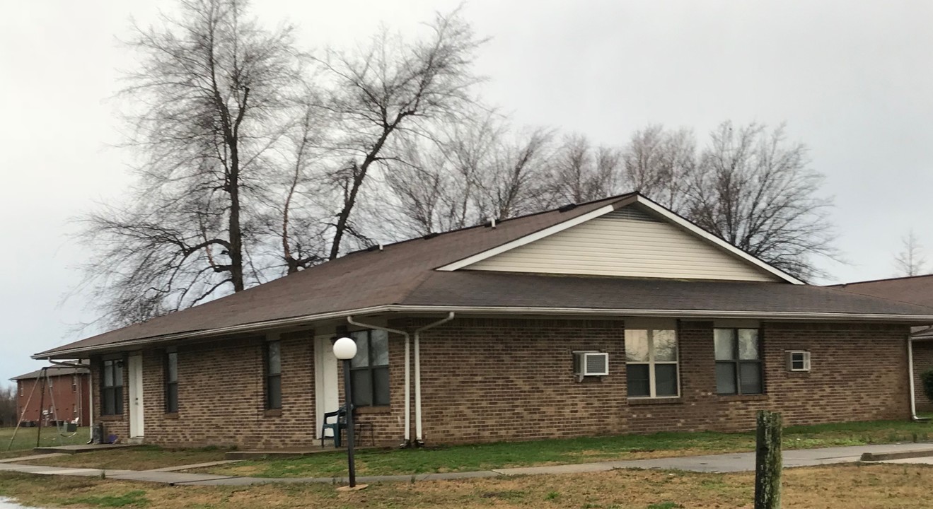 Gettings Lane Apartments in Hayti, MO - Foto de edificio