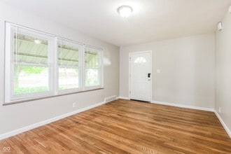 2804 N Moreland Ave in Indianapolis, IN - Building Photo - Building Photo