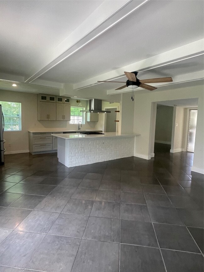 property at 4011 Ebbtide Dr