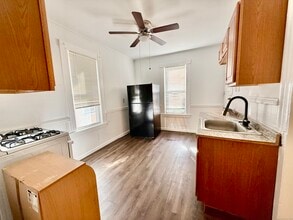 519 Brooks St in Bridgeport, CT - Building Photo - Building Photo