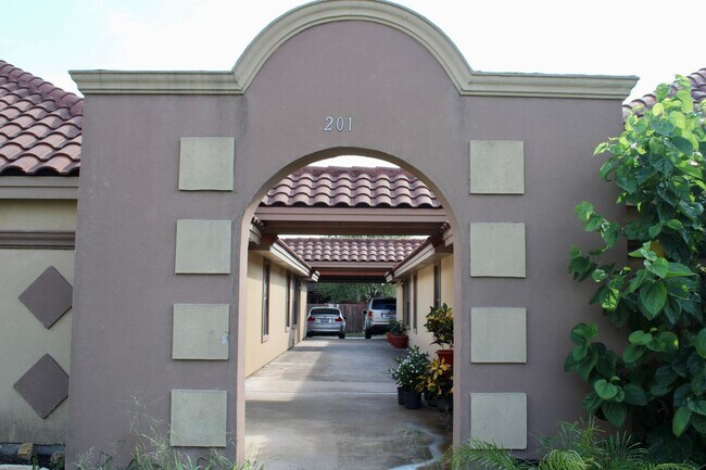 property at 201 S Ridge Ln