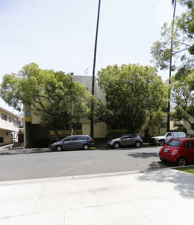 320 S Gramercy Pl in Los Angeles, CA - Foto de edificio - Building Photo