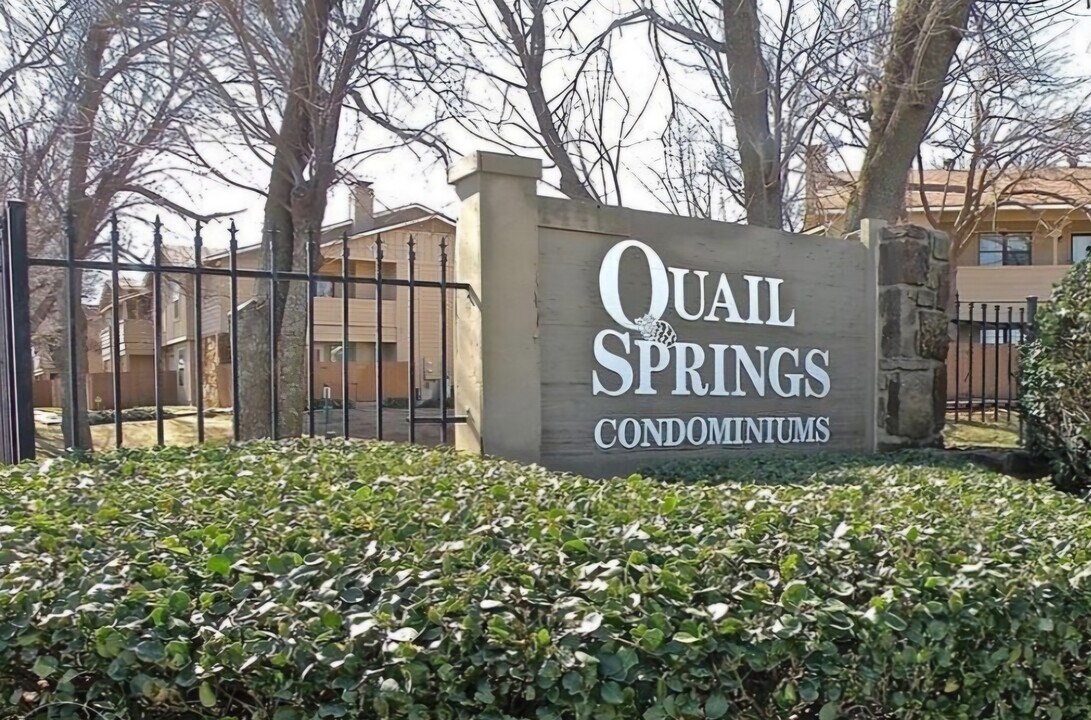 14427 N Pennsylvania Ave, Unit 24D in Oklahoma City, OK - Foto de edificio