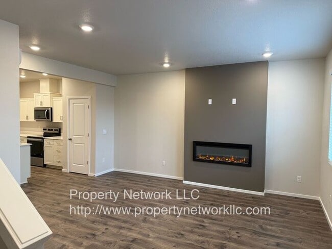 3514 SW Hartley Ave in Gresham, OR - Building Photo - Building Photo