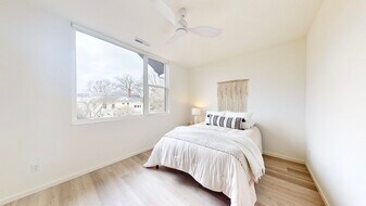 Professional Co-Living - Master Room Renta... in Durham, NC - Building Photo