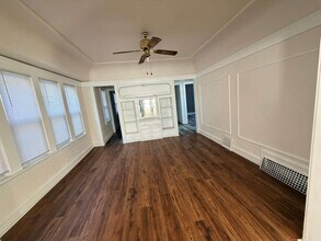 2217 N 15th St in Milwaukee, WI - Building Photo - Building Photo