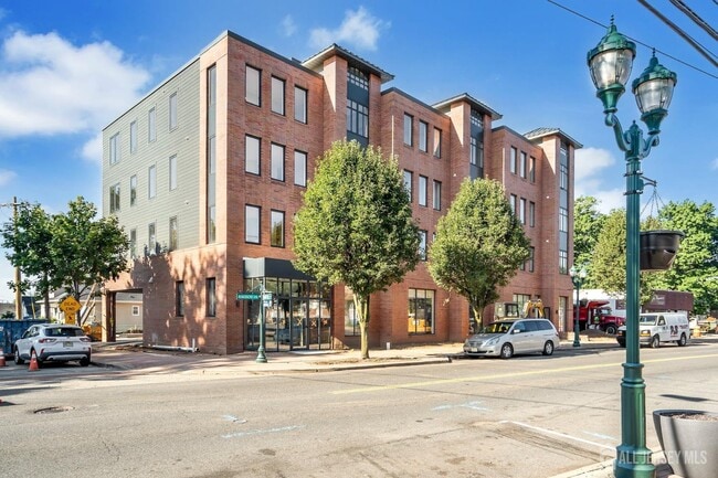 property at 1037 Amboy Ave