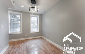 1624 W Beach Ave in Chicago, IL - Building Photo - Building Photo