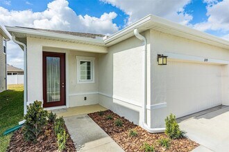 11889 Bristol Brg Rd in Spring Hill, FL - Building Photo - Building Photo