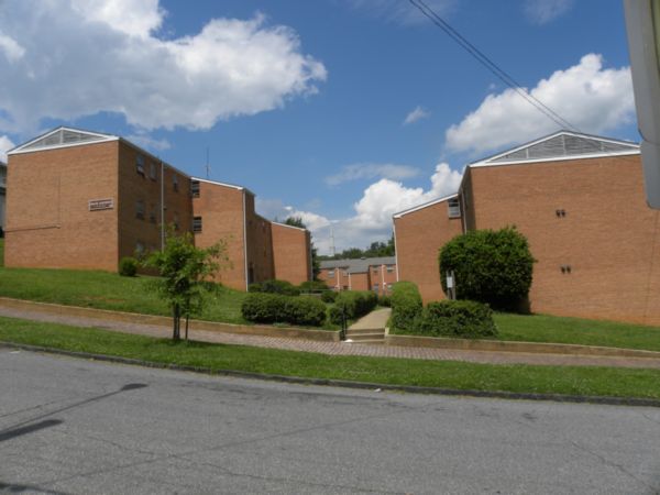 Meadows in Lynchburg, VA - Building Photo