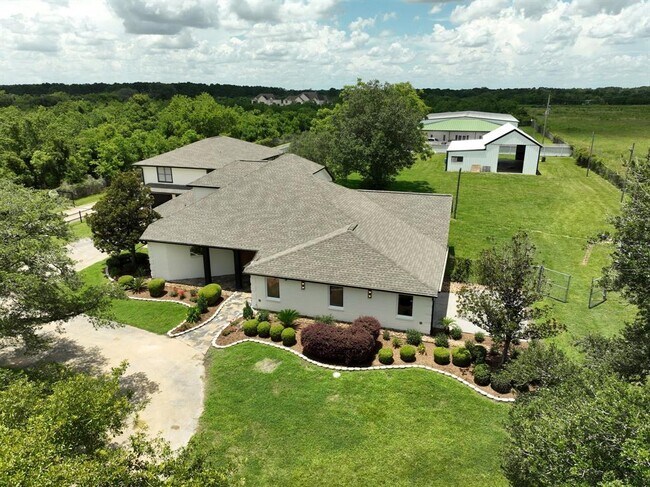 16435 Telge Rd in Cypress, TX - Building Photo - Building Photo
