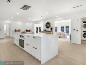 1004 SW 13th St in Boca Raton, FL - Building Photo - Building Photo
