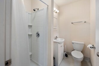 Hudson House in Seattle, WA - Building Photo - Interior Photo