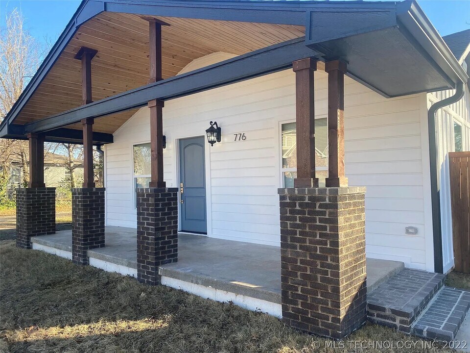 776 E Seminole Pl in Tulsa, OK - Building Photo