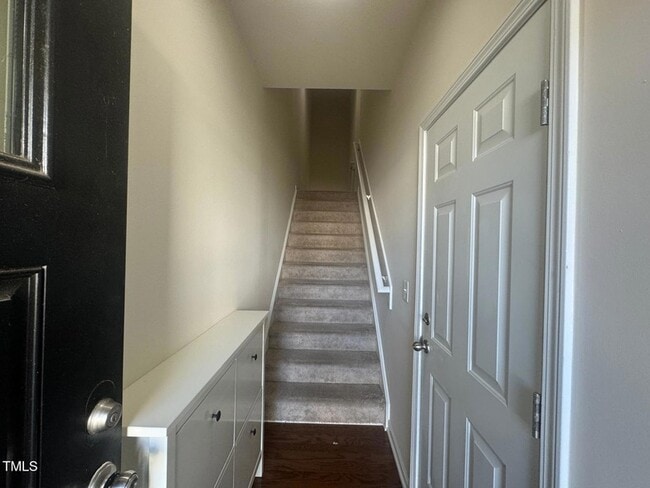 1026 Diamond Dove Ln in Apex, NC - Building Photo - Building Photo
