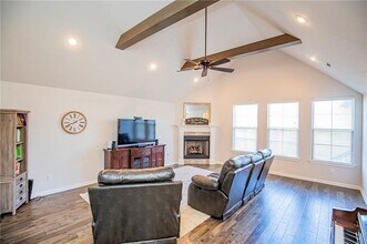 1700 Abbey Ln in Centerton, AR - Building Photo - Building Photo