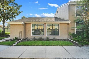 601 Casa Park N Ct in Winter Springs, FL - Building Photo
