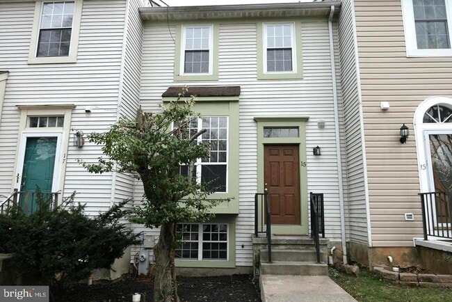 property at 15 Cherry Manor Ct
