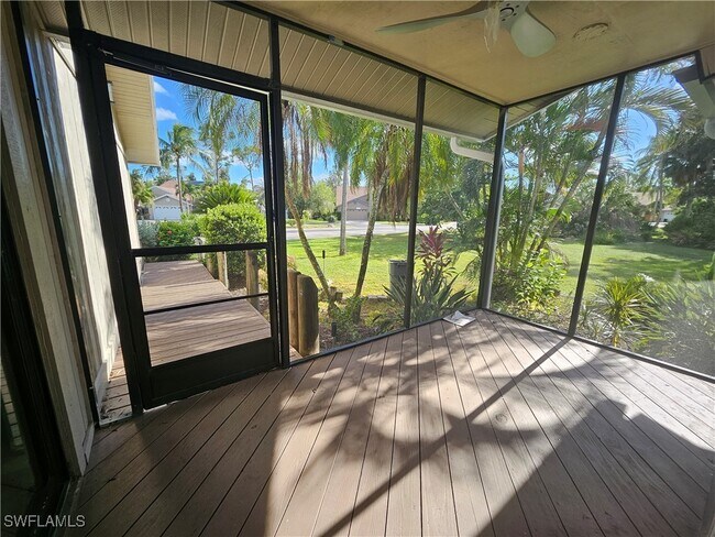 17756 Park Village Blvd in Ft. Myers, FL - Building Photo - Building Photo