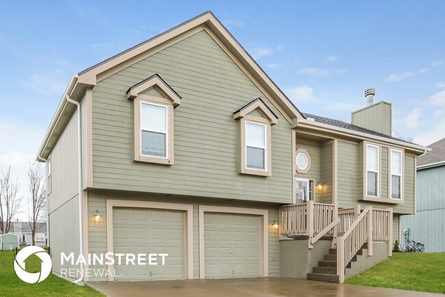 1702 Briarwood Ln in Excelsior Springs, MO - Building Photo - Building Photo