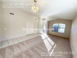 2091 E Fairview St in Chandler, AZ - Building Photo - Building Photo
