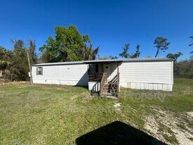 193 NW Gerson Ln in Lake City, FL - Building Photo