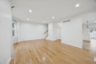 7518 Lawn St in Philadelphia, PA - Building Photo - Building Photo