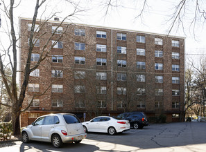 Wedgwood Apartments in Raleigh, NC - Foto de edificio - Building Photo