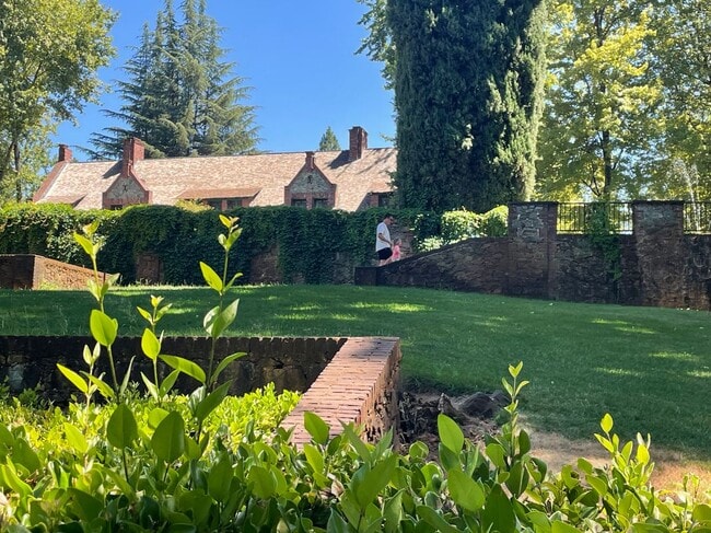 property at 17 Cameo Ct