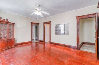 218 Lembeck Ave-Unit -1 in Jersey City, NJ - Building Photo - Building Photo