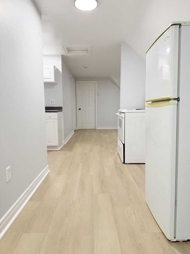 property at 935 Albert Rd