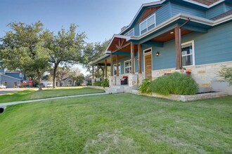 18600 Staghorn Dr in Lago Vista, TX - Building Photo - Building Photo