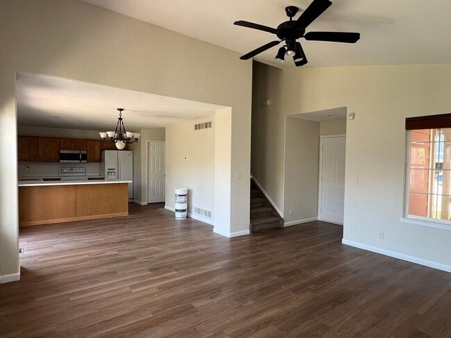 11128 Clayton St in Northglenn, CO - Foto de edificio - Building Photo