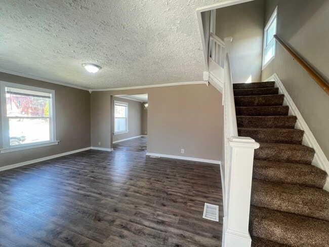 property at 1558 Ballard St