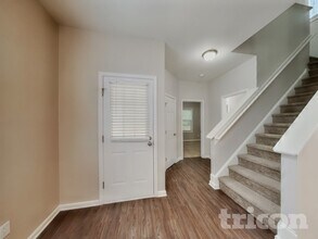 5816 Wynmore Road in Raleigh, NC - Building Photo - Building Photo