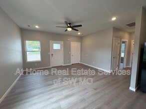 4930 W Minota St in Springfield, MO - Building Photo - Building Photo