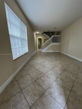 6965 Julia Gardens Dr in Coconut Creek, FL - Foto de edificio - Building Photo