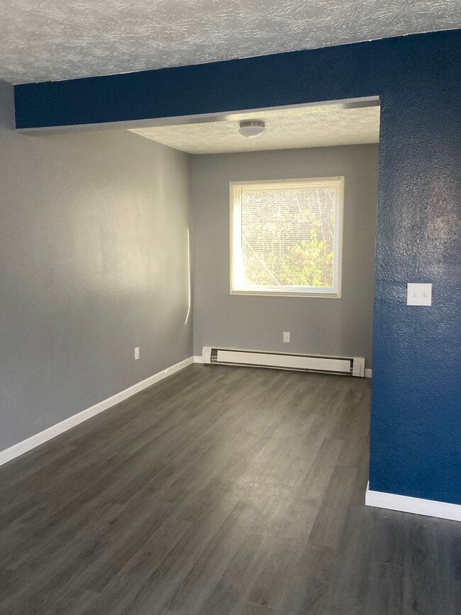 7531 Peck Ave in Anchorage, AK - Building Photo - Building Photo