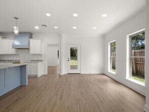 1281 Miller St in Deridder, LA - Building Photo - Building Photo