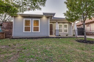 619 Buckalew St in Dallas, TX - Building Photo