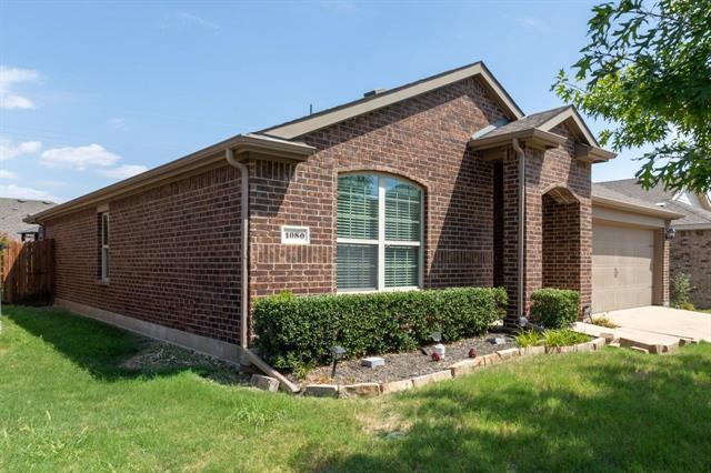 1080 Churchill Dr in Princeton, TX - Foto de edificio - Building Photo