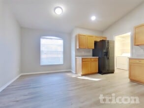 1026 Sandhill St in Groveland, FL - Foto de edificio - Building Photo