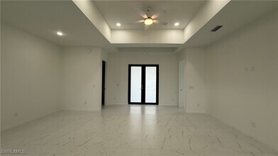 2009 Diplomat Pkwy W in Cape Coral, FL - Building Photo - Building Photo
