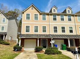 1691 Redan W in Lithonia, GA - Building Photo