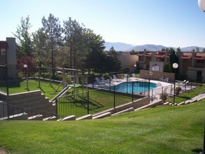 Shenandoah Villas in Carson City, NV - Foto de edificio - Building Photo