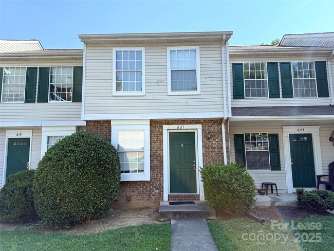 property at 621 Lex Dr