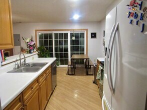 302 S Hill Ln in Chesapeake, VA - Building Photo - Building Photo