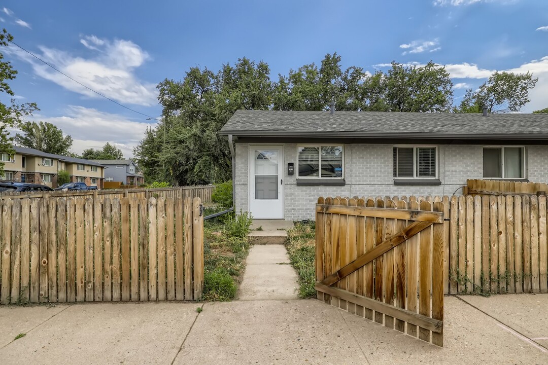 1636 E 30th Ave in Denver, CO - Building Photo
