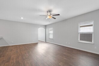 3932 Northaven Trail in Canyon Lake, TX - Building Photo - Building Photo