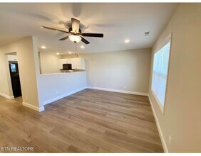 3202 Bandon Dunes Wy in Knoxville, TN - Foto de edificio - Building Photo